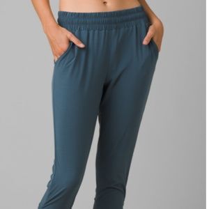 Prana Railay Pant Medium, color- Deep Stellar